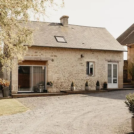 De Charme Pour 2 Au Calme Aux Portes De Bayeux By Le Clos Poulain *